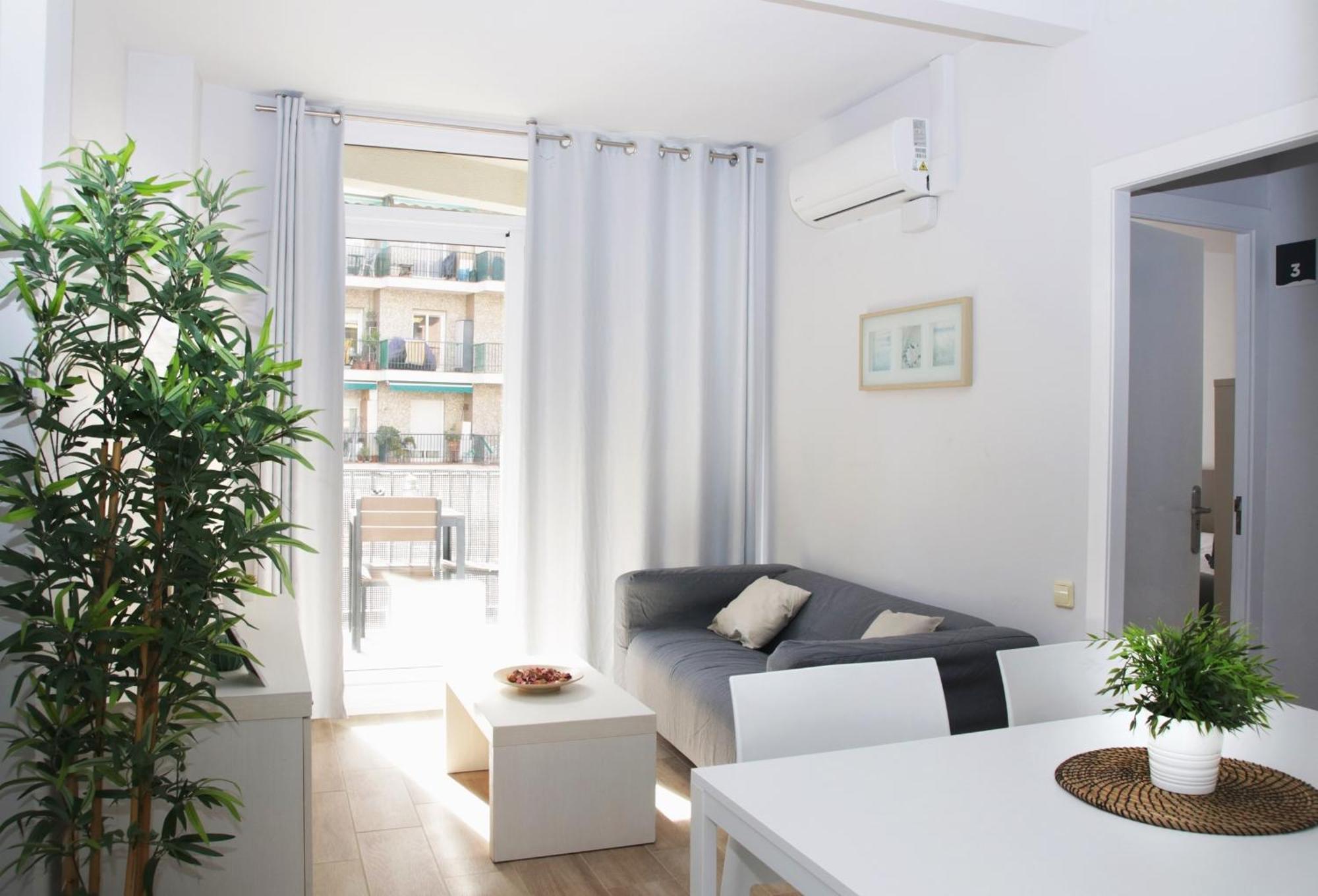 Sant Jordi Apartments Sagrada Familia Barcelona Ngoại thất bức ảnh